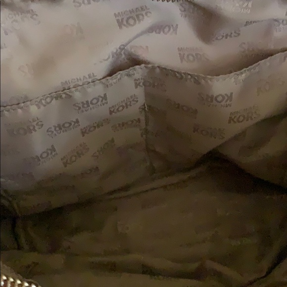 Tan Michael Kors Purse - Picture 5 of 8
